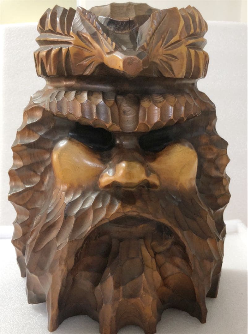 壁掛け可能】アイヌ人 男性 木彫り 顔 - メルカリ