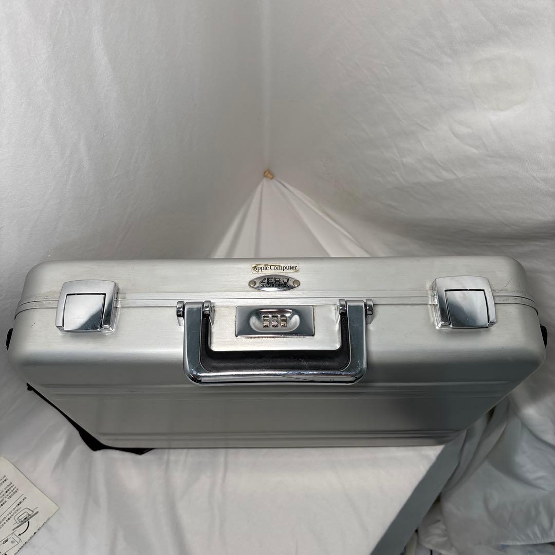 【美品】ゼロハリバートン　DZ5-S1 デラックススリム　アタッシュケース