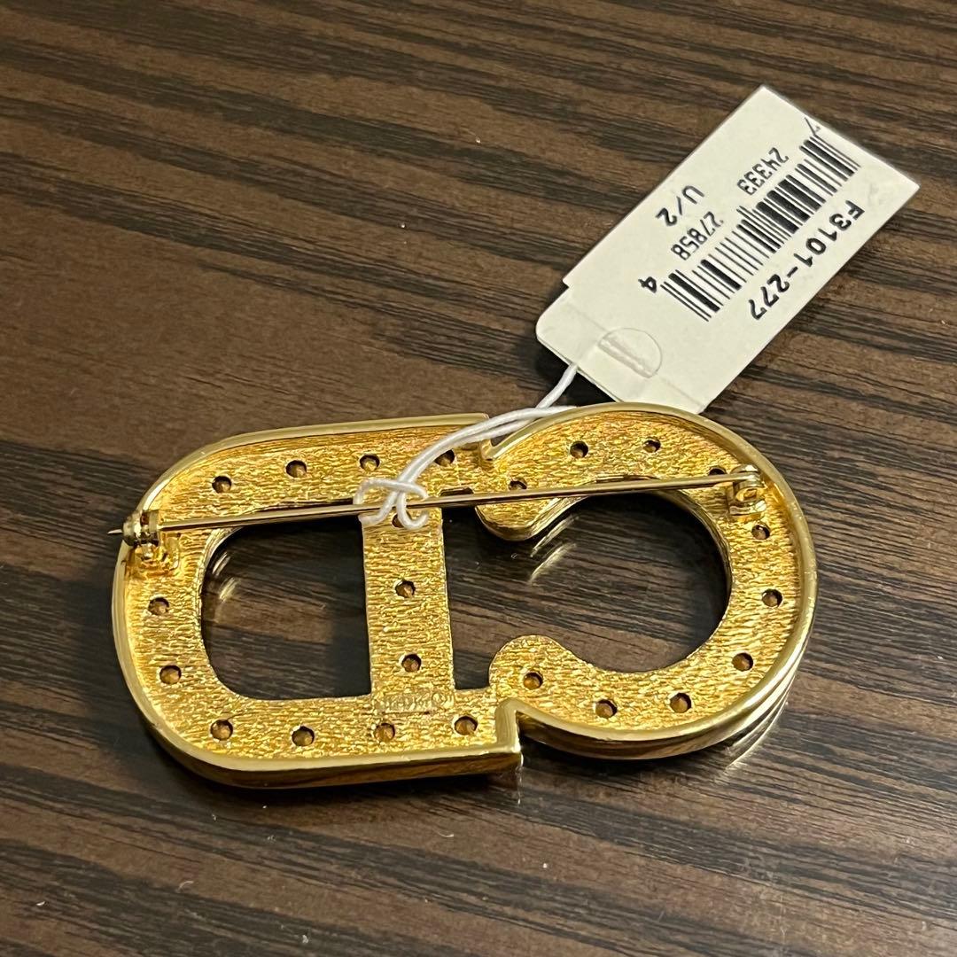 未使用］タグ付き Dior ブローチ CDロゴ ラインストーン