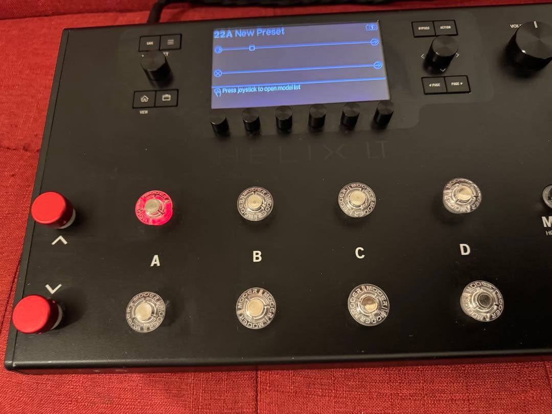 【送料込み】Helix LT ギター ベース エフェクター　美品　LINE6