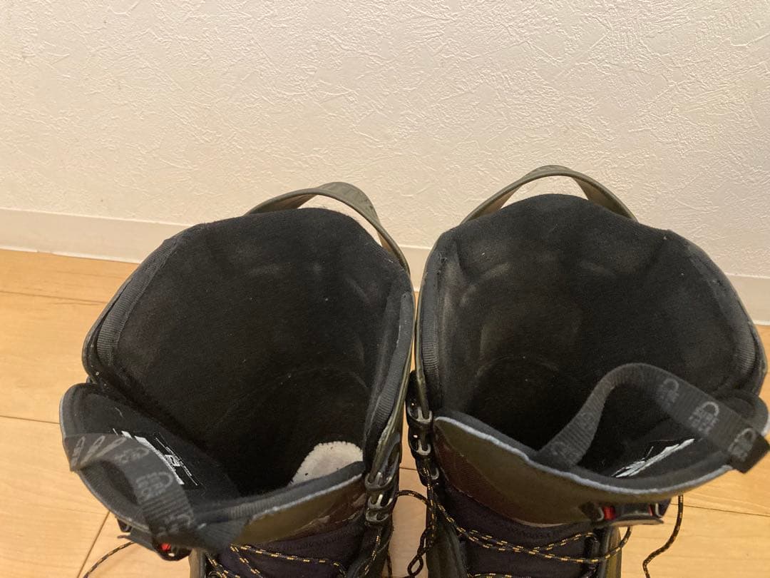 17-18 Salomon スノーボードブーツ シナプス(海外モデル)