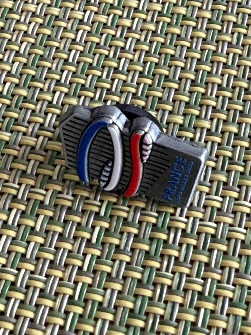 w*a様 大阪関西万博フランス館　非売品　ピンバッジ　EXPO 2025フランス