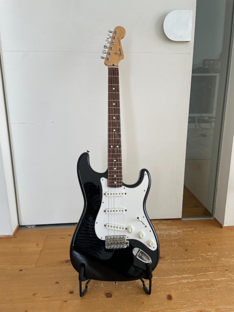 Fender Japan ストラトキャスター Qシリアル