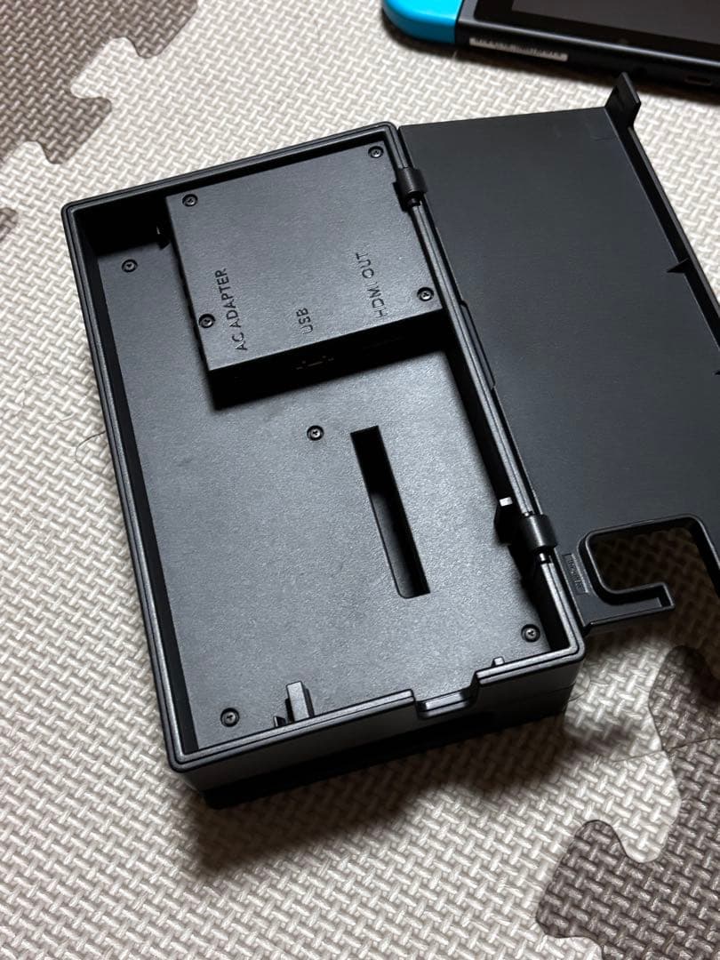 美品Nintendo Switch 本体 青/赤 Joy-Con 付属品あり