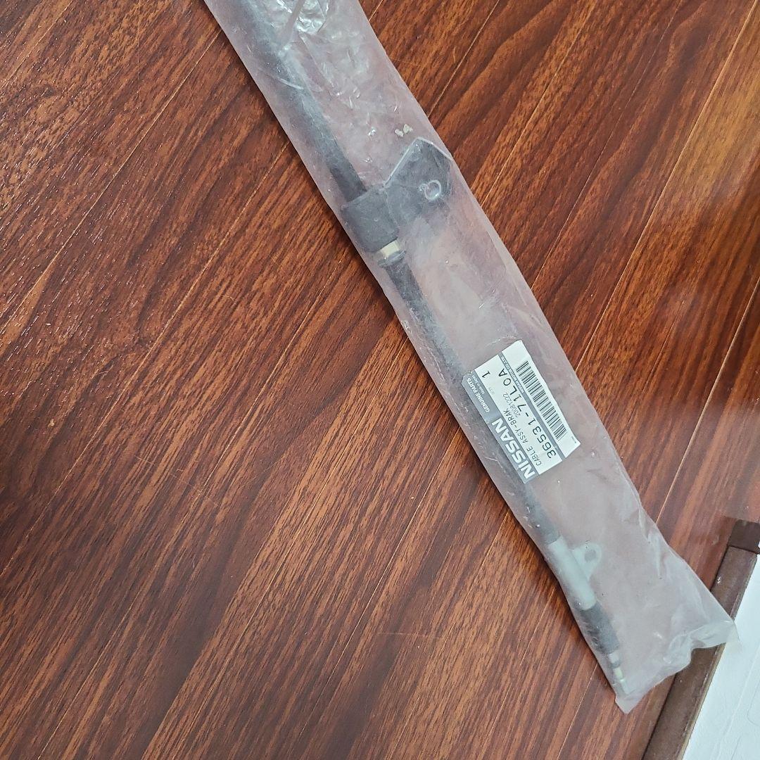 希少！ 新品・未使用未開封品 R32スカイライン サイドブレーキワイヤー