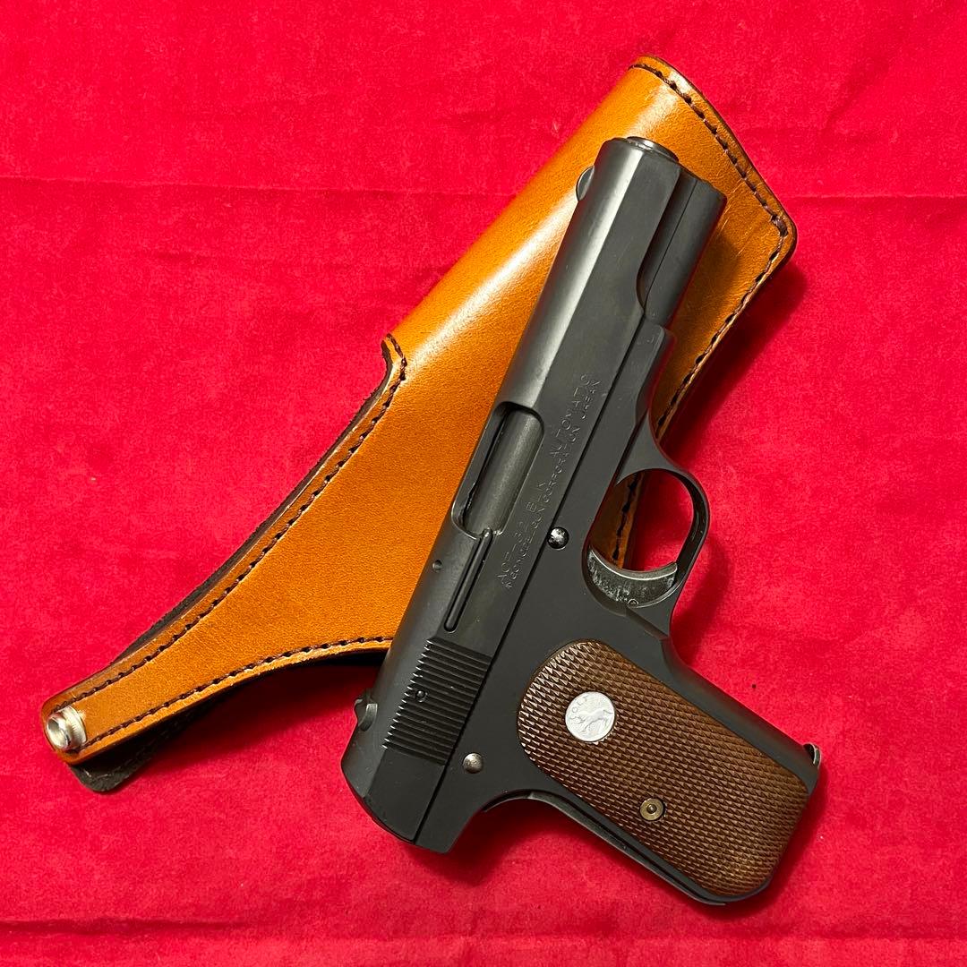 期間限定値下げ 整備済 革製ヒップホルスター オートマチック用 1個
