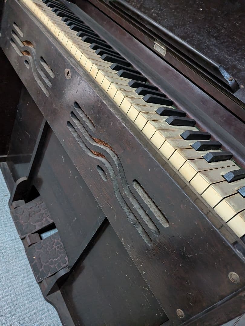 タイガー ヤマハ足踏みオルガン イス付き Vintage(⁠•̀⁠ᴗ⁠-⁠)⁠✧