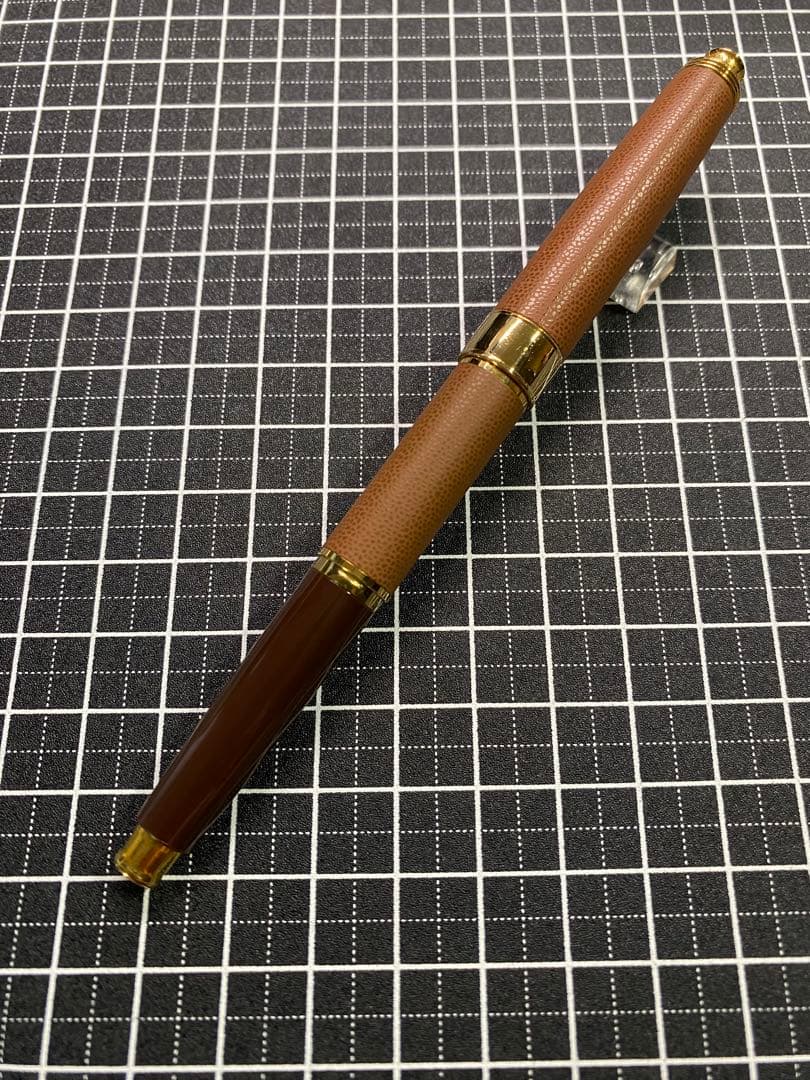 BURBERRY Libera 革張 シャープペンシル 芯径0.5mm