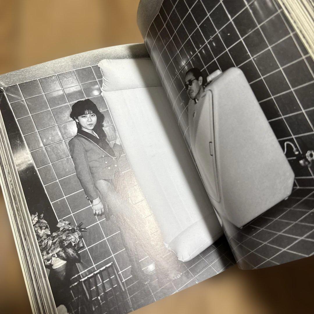 Tokyo Lucky Hole 荒木経惟 Taschen版 写真集 【希少】