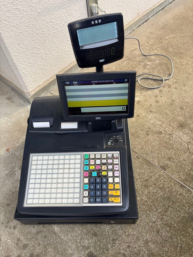 東芝テック製の飲食店向けカラー液晶レジスター「FS-2055」 東芝テック