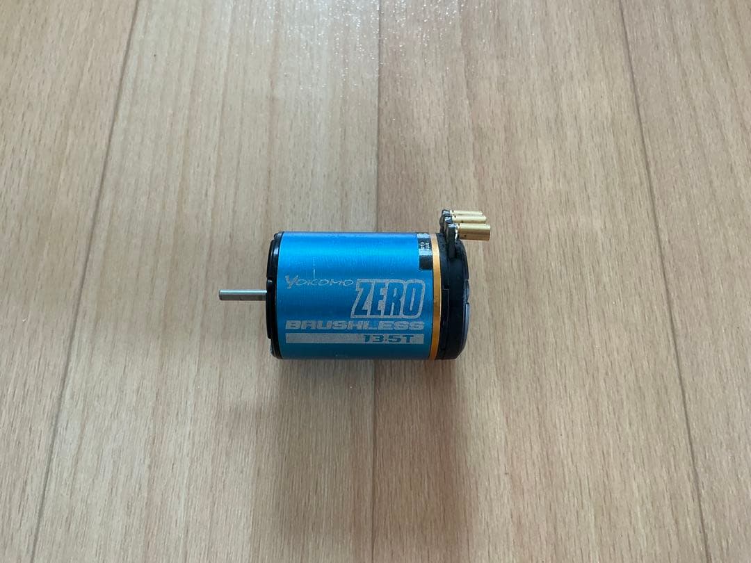 ヨコモ　ブラシレスモーター　escアンプ　プログラマー　3点セット