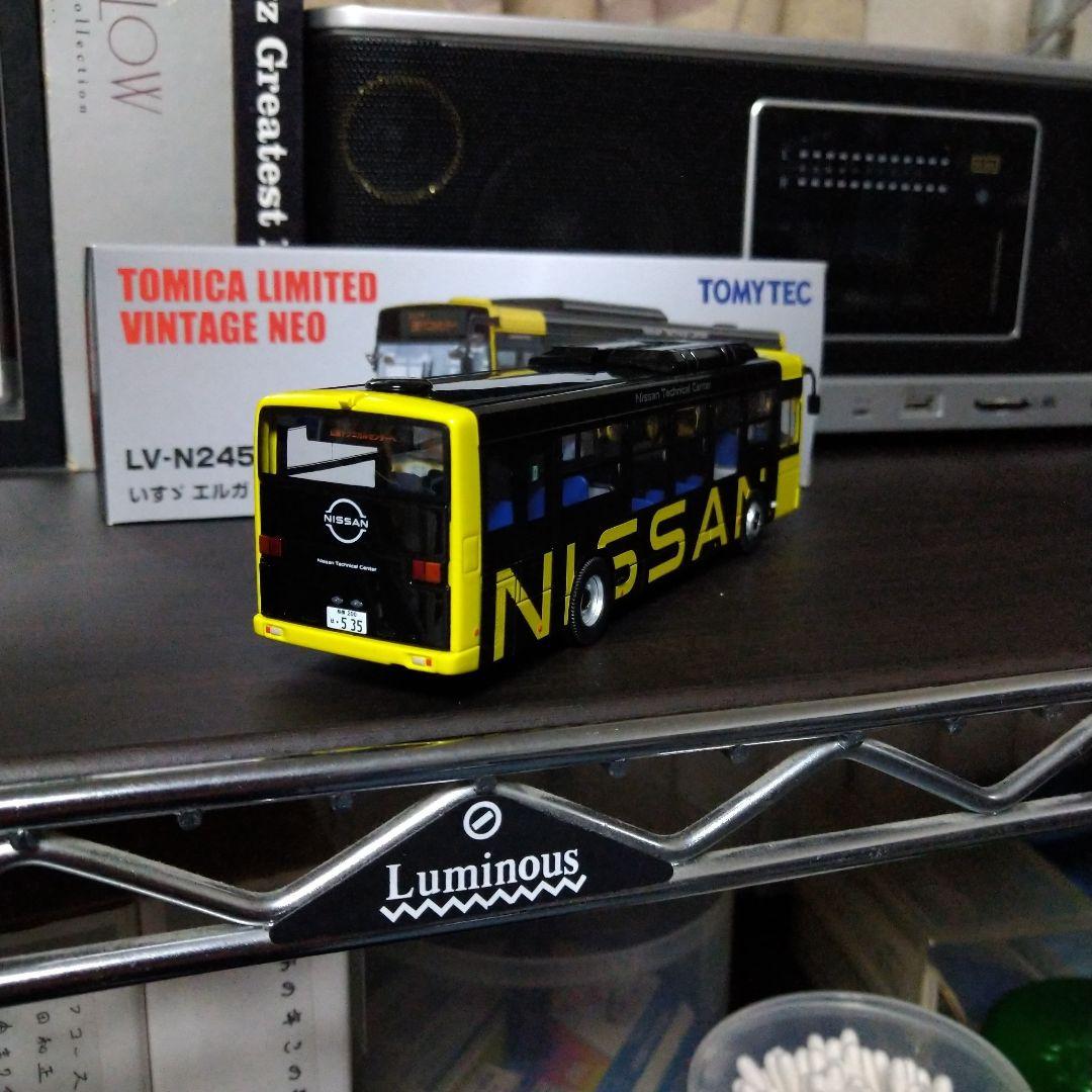 トミカ LV-N245e いすゞエルガ日産送迎バスイエローブラックサイドミラー付