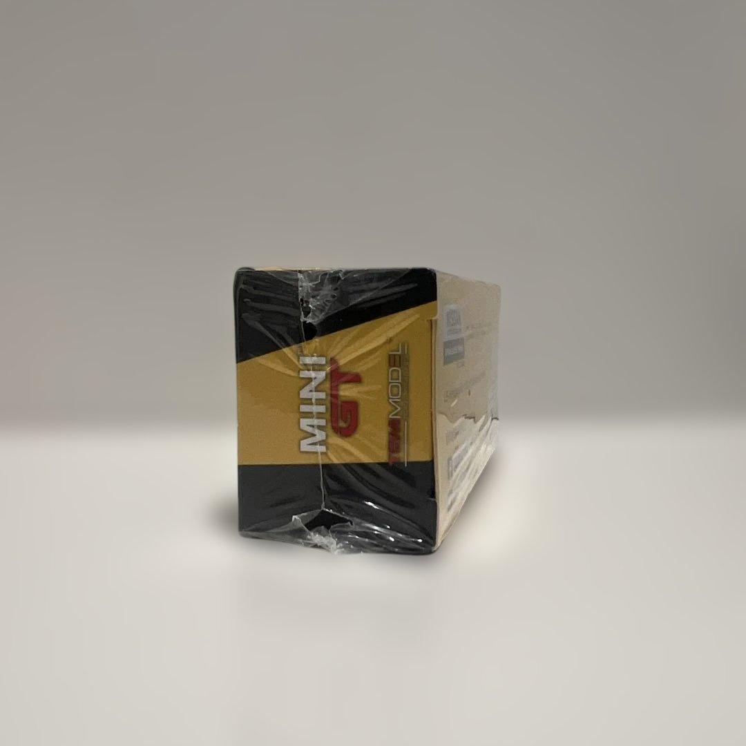 MINI GT リバティーウォーク 日産 GT-R