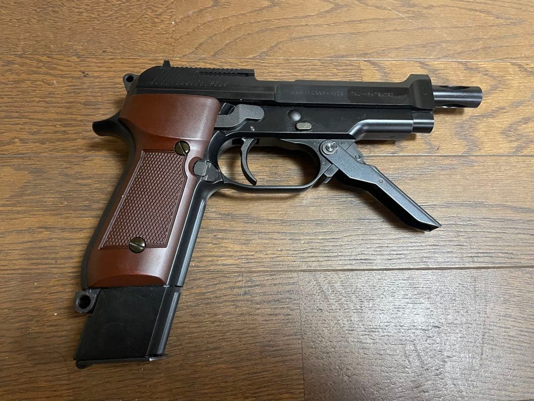 MGC BERETA M93R セミ バースト　ガスブローバック