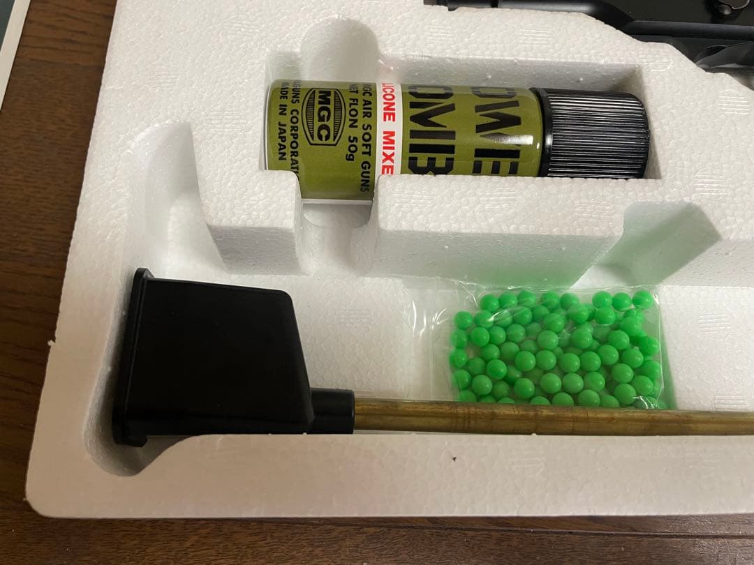 MGC BERETA M93R セミ バースト　ガスブローバック