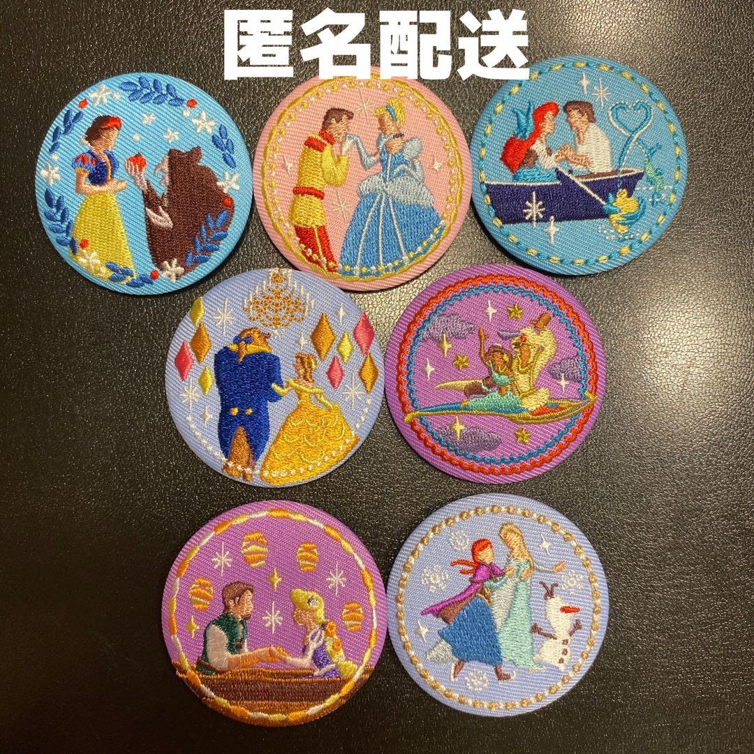 ディズニー刺繍バッジ7個セット Disney Characters 刺繍缶バッジ