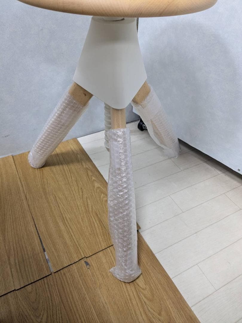 K★1043 Magis マジス stool スツール Tom & Jerry