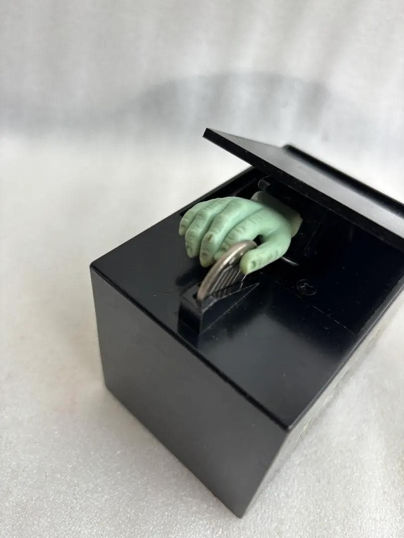 【レアホビー】THE BANDIT BOX　電動貯金箱　ホラーモンスター
