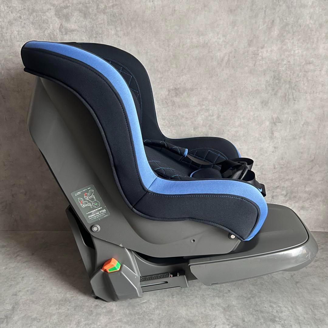 【極美品】 TOYOTA 純正 チャイルドシート NEO G-CHILD ISO