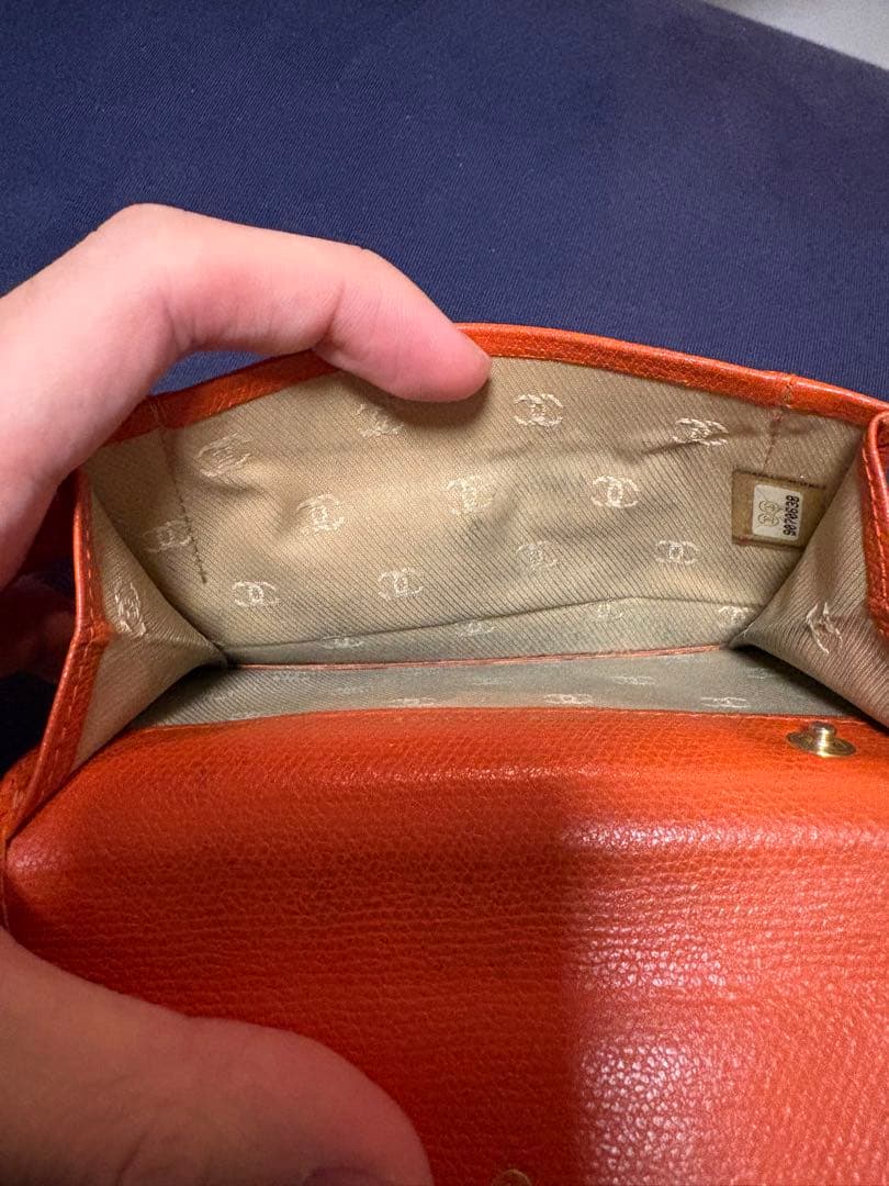CHANEL ケース　二つ折　オレンジ
