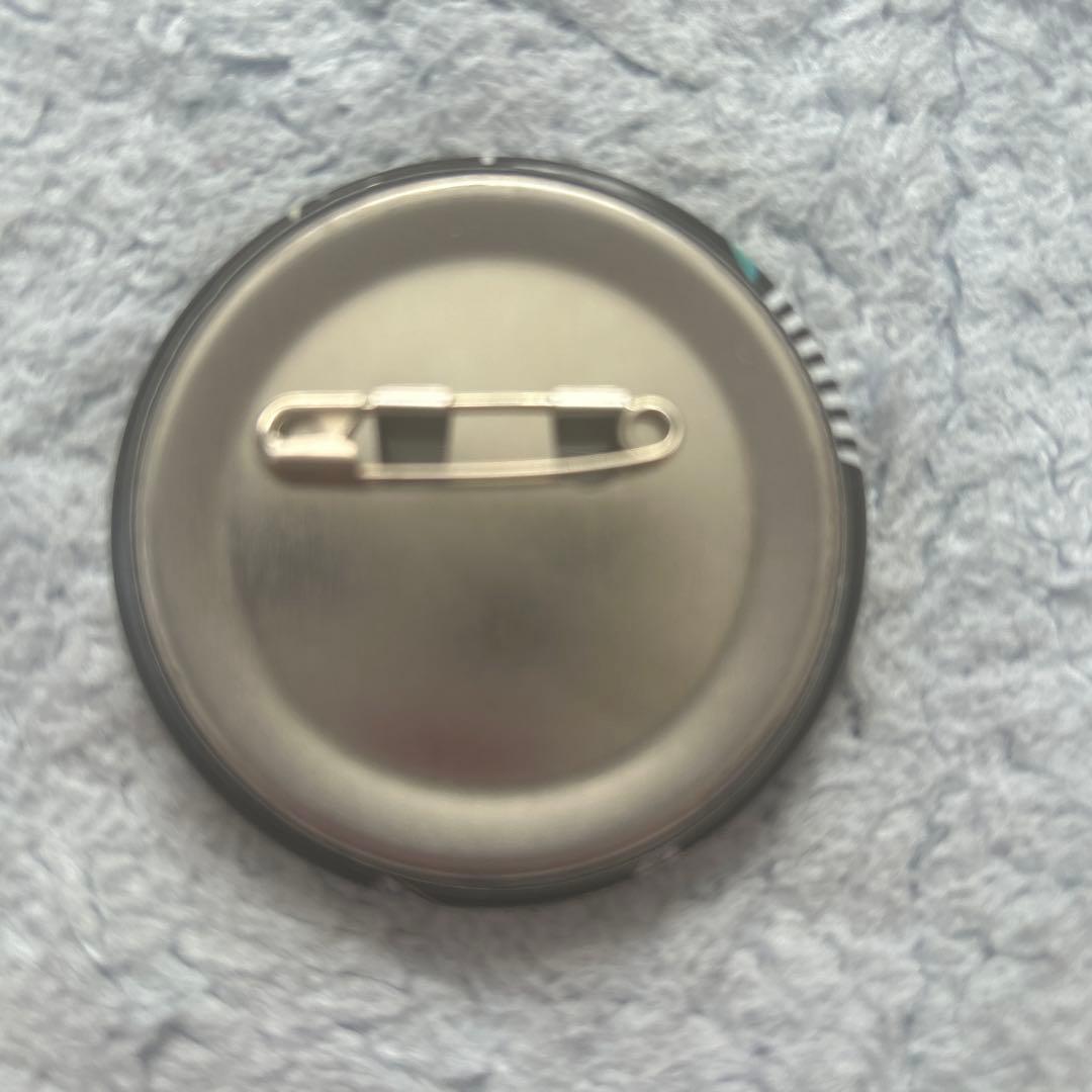 稀咲哲太&半間修二 缶バッジ - メルカリ