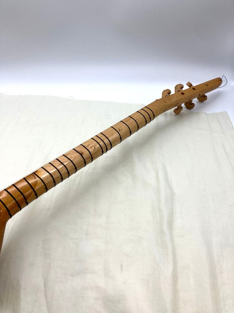 トルコ　サズ　Saz 民族楽器　弦楽器