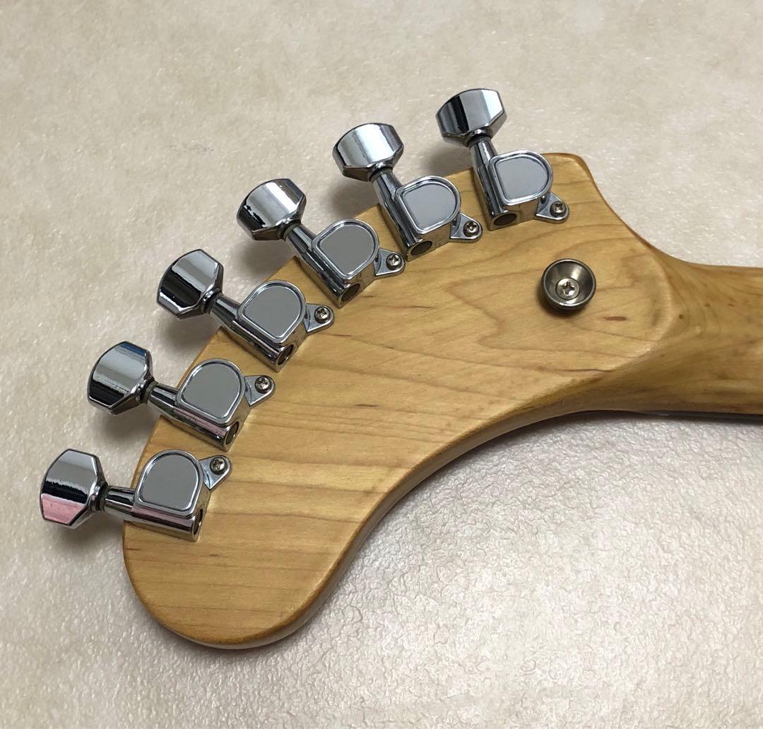 最終値下！【美品】ZO-3 レッド アンプ内蔵ミニギター ヘッドフォン端子付