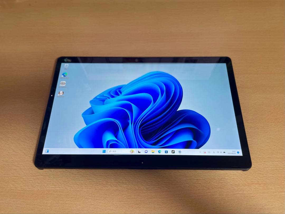 □富士通 ワコム 大画面13.3型 筆圧4096段階 薄型 お絵描きタ