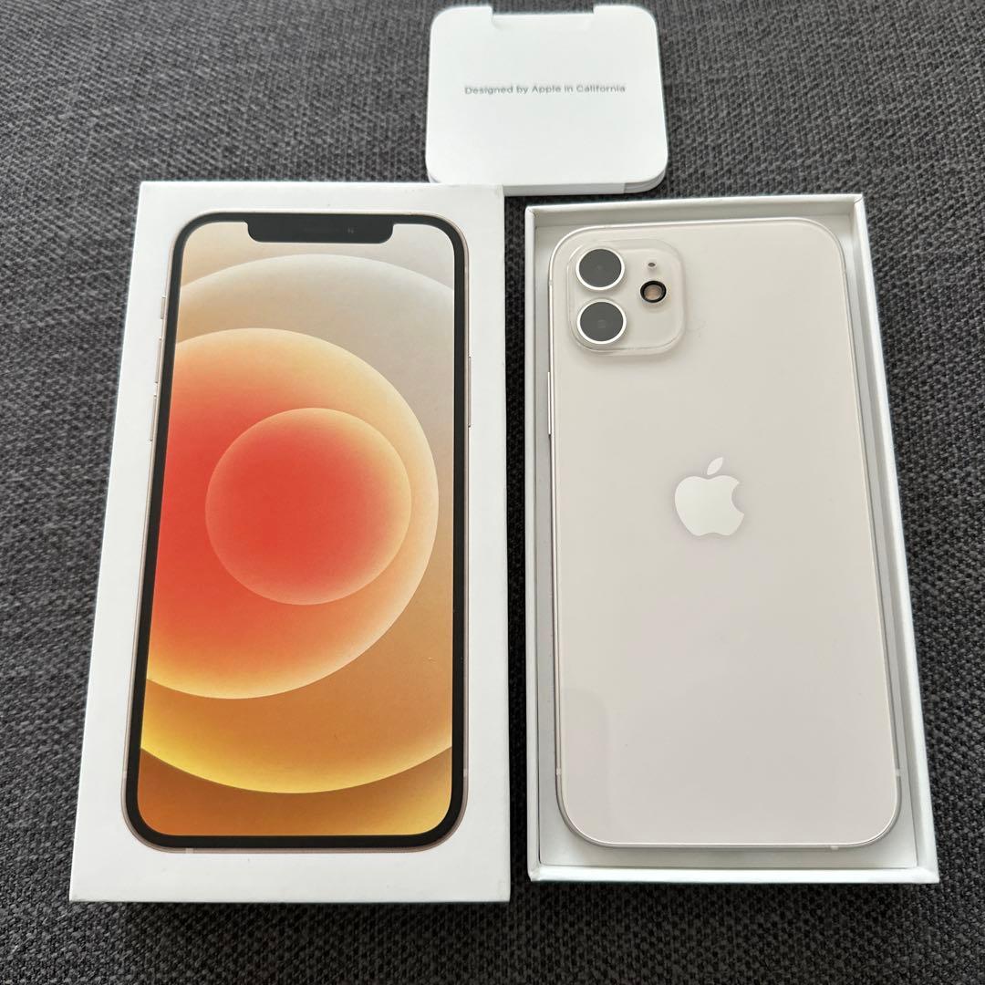 Apple iPhone 12 64GB ホワイト （美品） SIMフリー