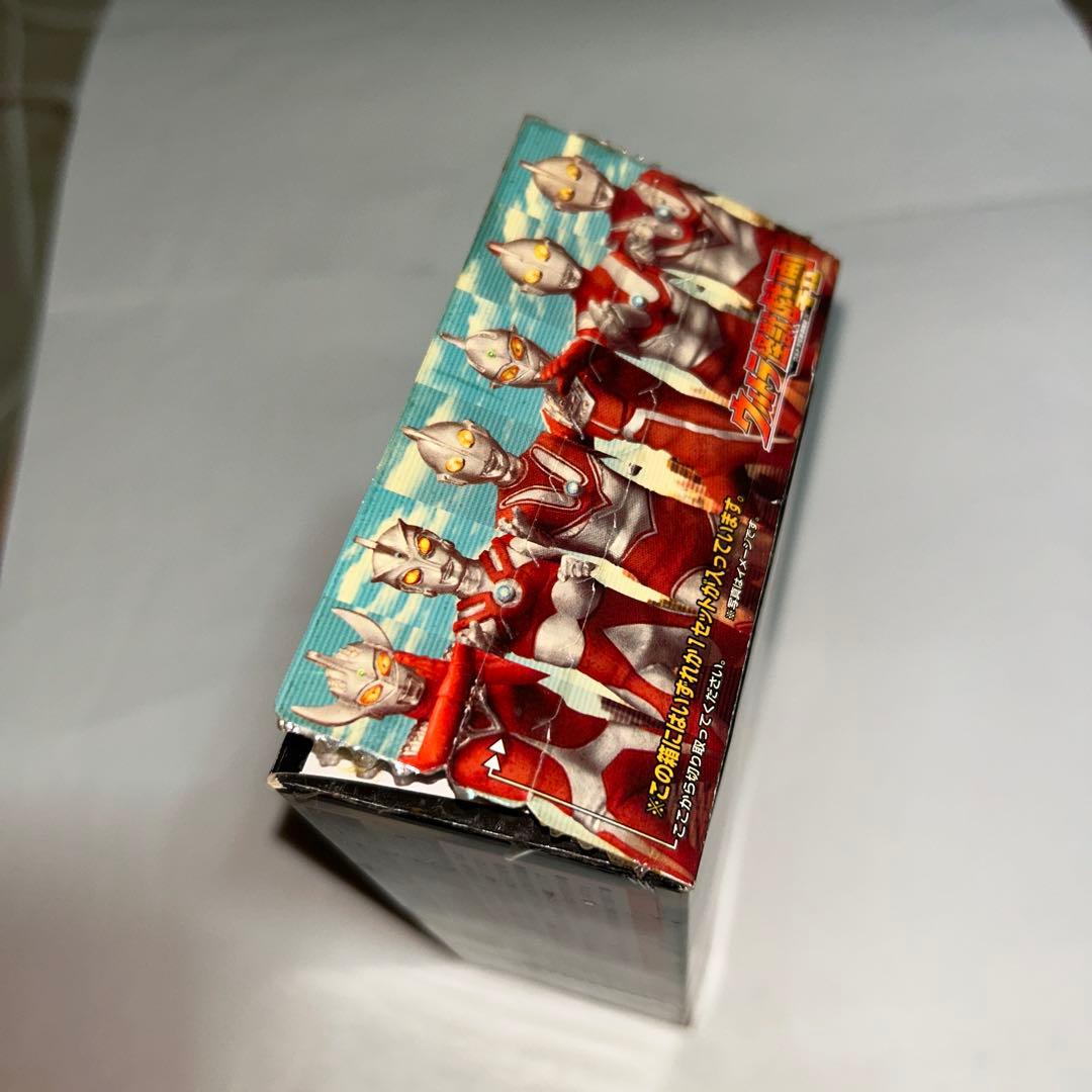 ウルトラ怪獣戯画　③帰ってきたウルトラマン対ナックル星人　レアカラー