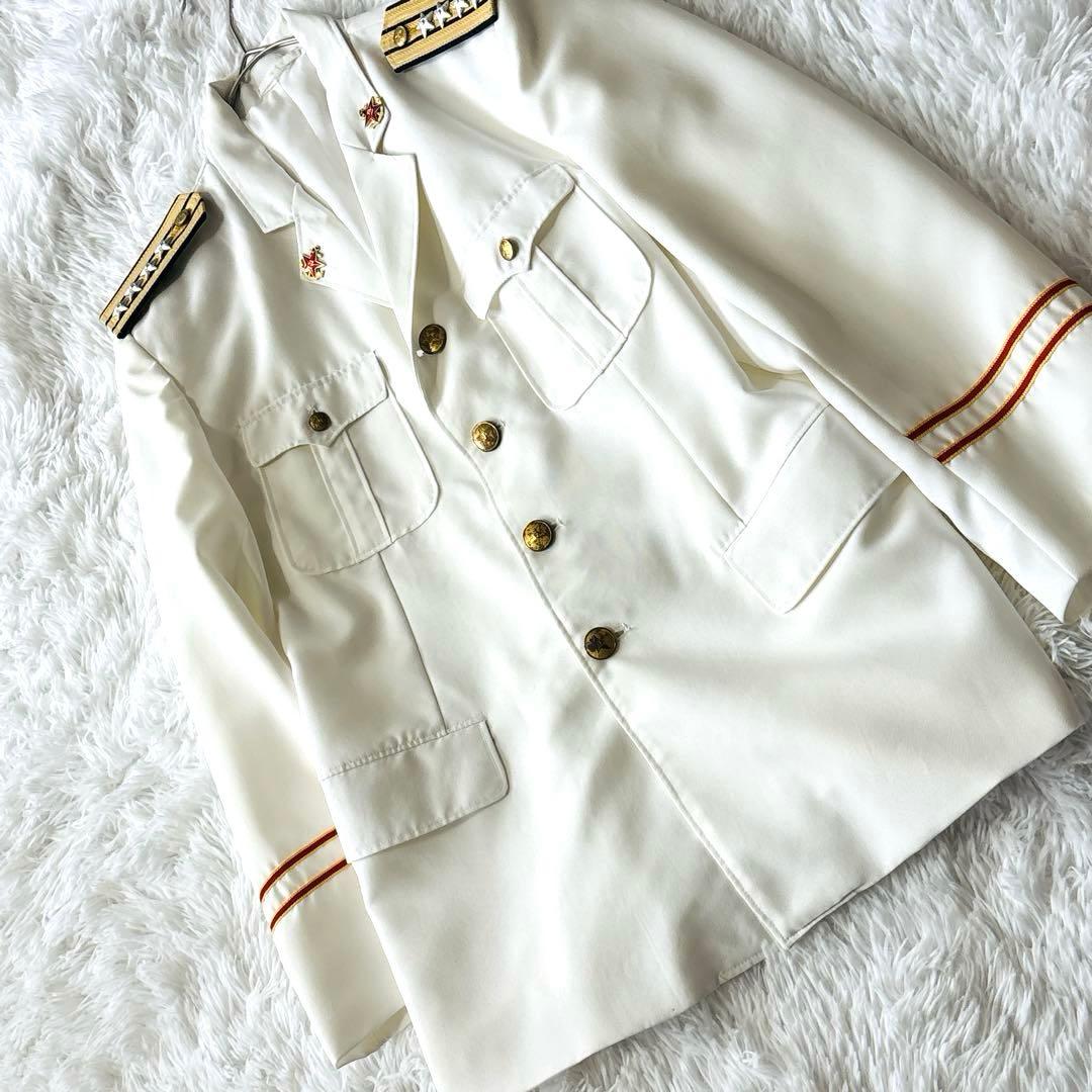 ソ連海軍 日本海軍 白ジャケット 大佐肩章付（本物か詳細不明