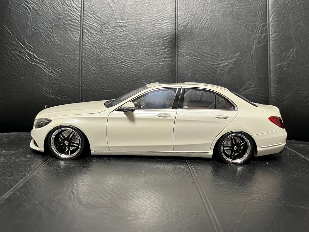 メルセデスベンツ　Cクラス　1/18