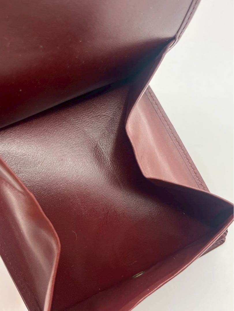 【カルティエ】二つ折り財布　レザー　本革