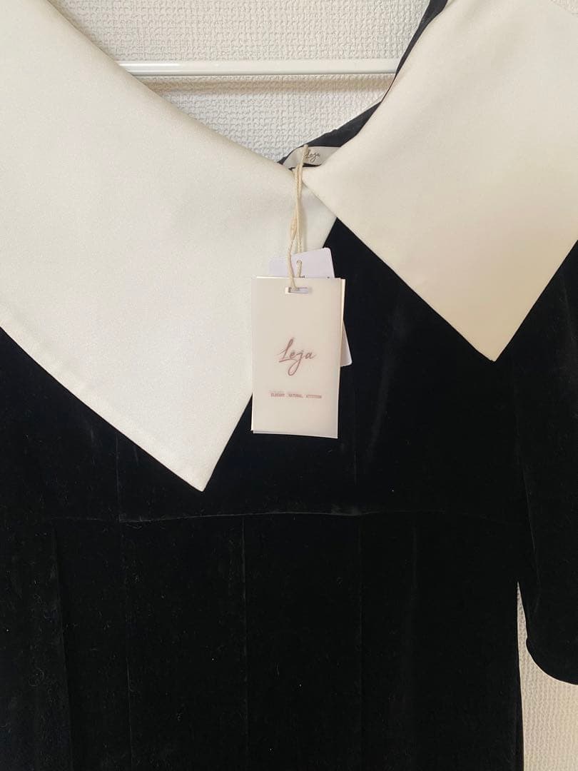 LEJA-配色アシンメトリービッグカラーベロアマーメイドシルエ