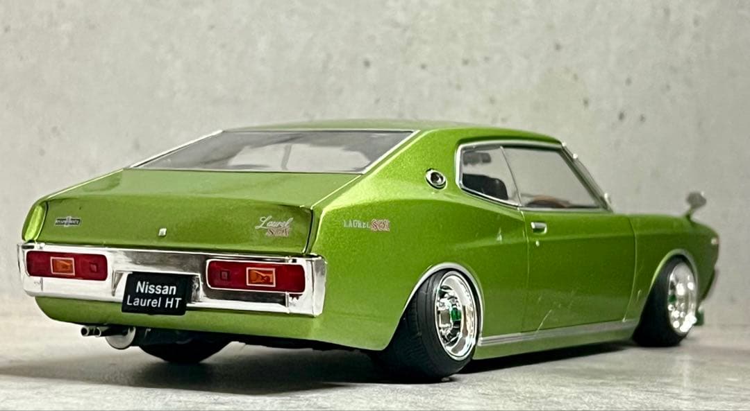 国産名車 1/24 ローレル カスタム ガレージ ジオラマ 旧車 ミニカー ZⅡ