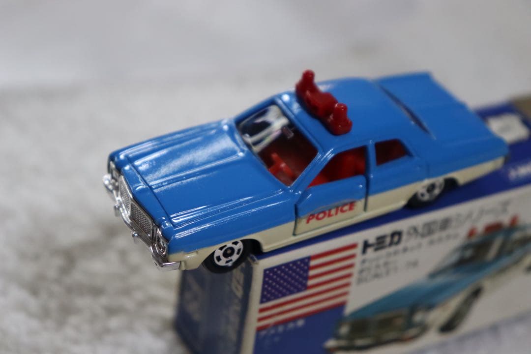 トミカ 青箱 ダッジコロネット カスタム ポリスカー 日本製 F8 外国車