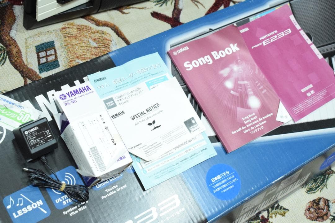 YAMAHA 電子キーボード PSR-E233 動作OK！