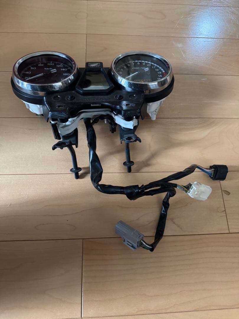 ⭐︎CB400SF NC42 後期ABS無し メーターパネル 作動確認済み - メルカリ