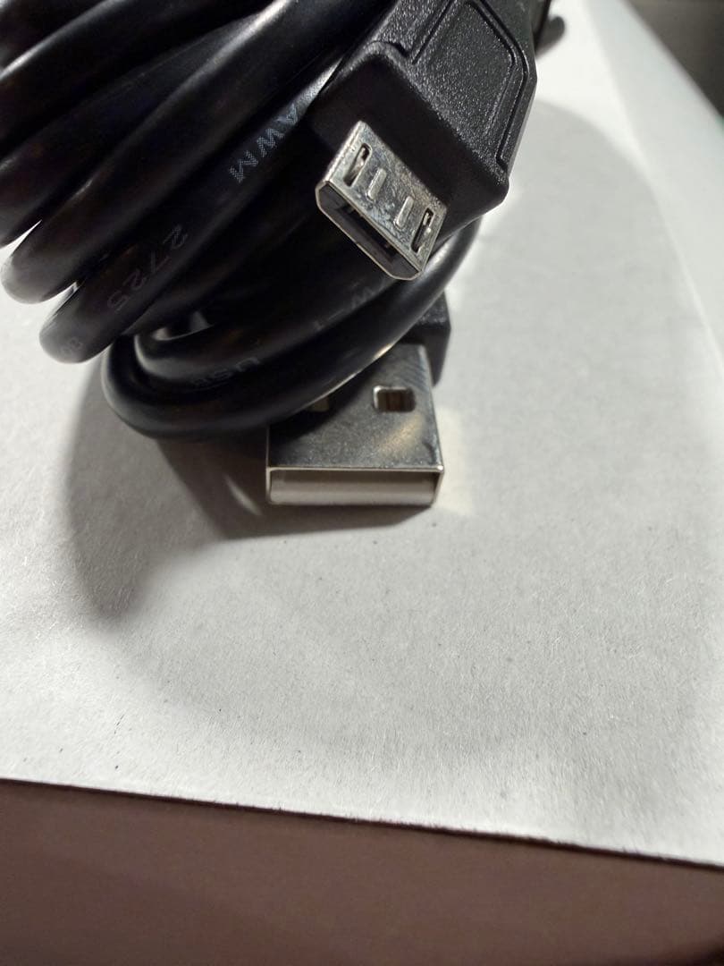 【美品】SHURE MV7 PODCAST MICROPHONE