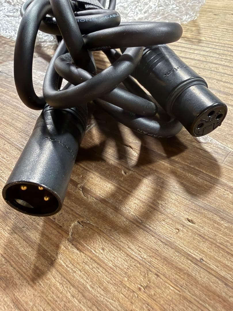 【美品】SHURE MV7 PODCAST MICROPHONE