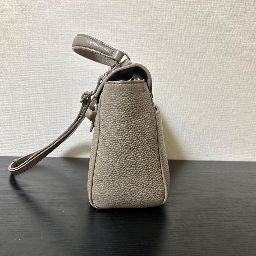 大人気商品　VASIC ヴァシック 2way ショルダーバッグ evermini