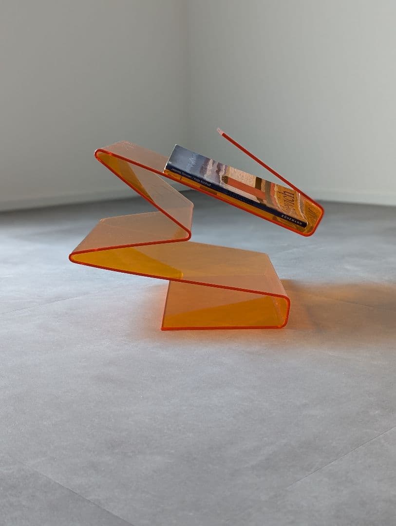 USED/スペースエイジ y2k アクリルマガジンラック space age