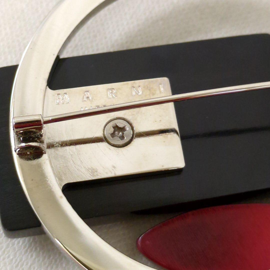 マルニ ブローチ レッド ブラック ブラウン シルバーカラー イタリア製