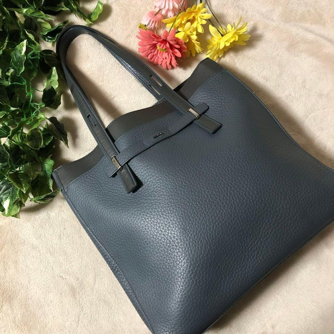 美品　FURLA　フルラ　トートバッグ　MAN GIOVE L　ジョーヴェ　A4
