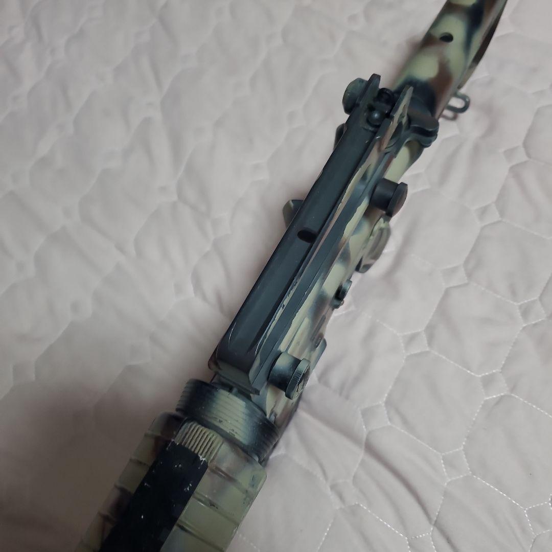 東京マルイ 迷彩塗装 M4A1 電動ガン