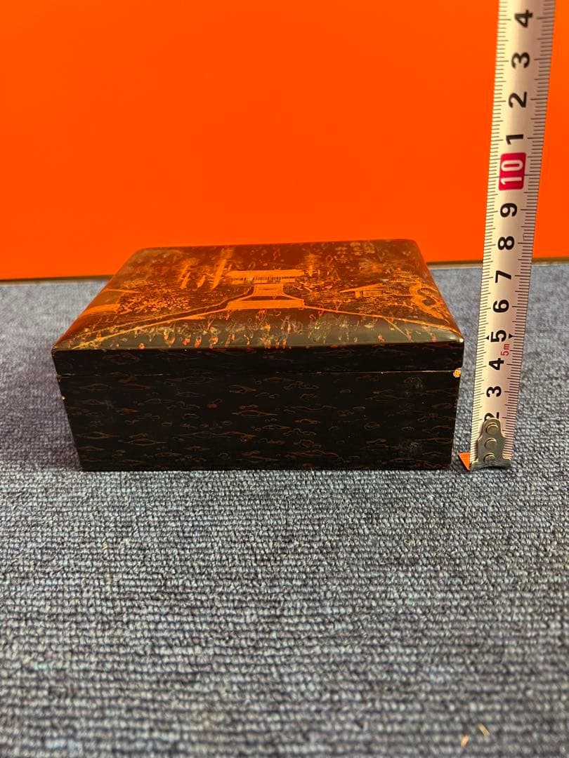 1168  金蒔絵　木箱　時代物