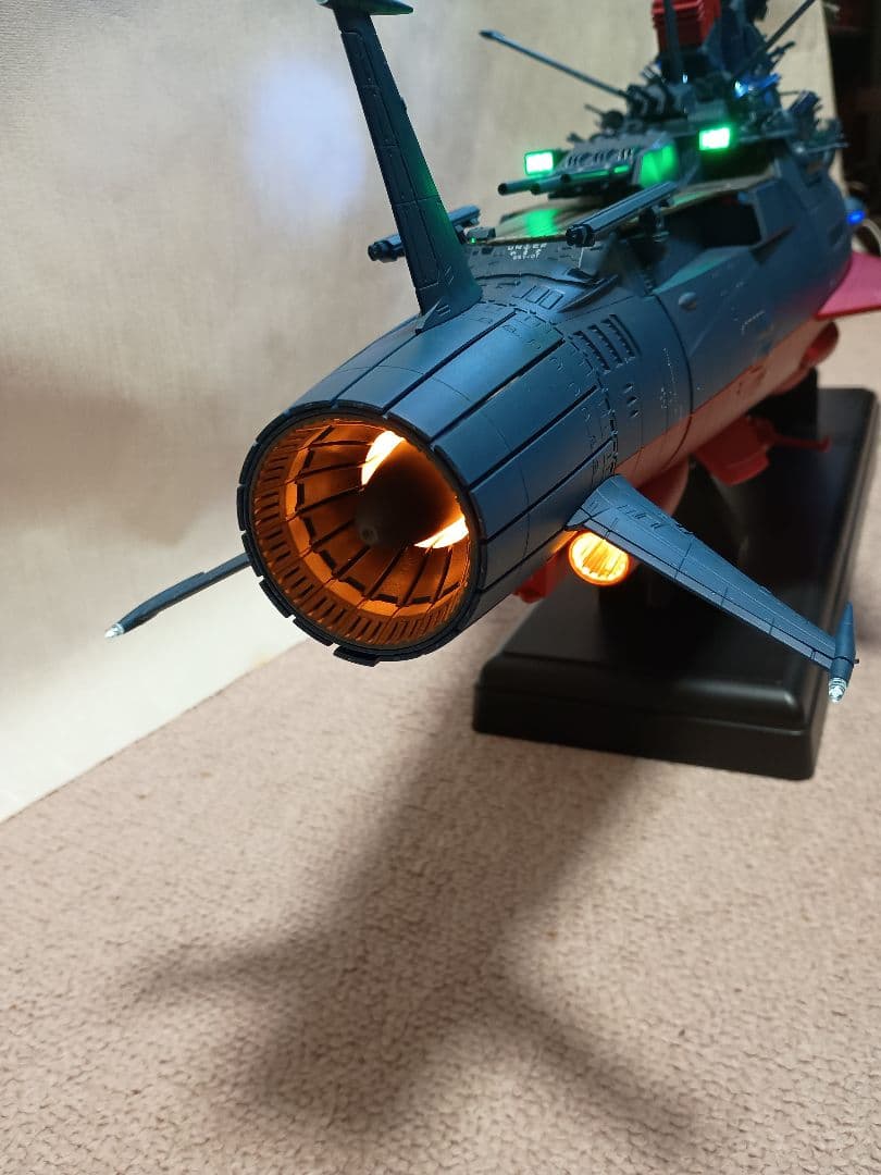 アシェット宇宙戦艦ヤマト2202完成品アクリルケース付き