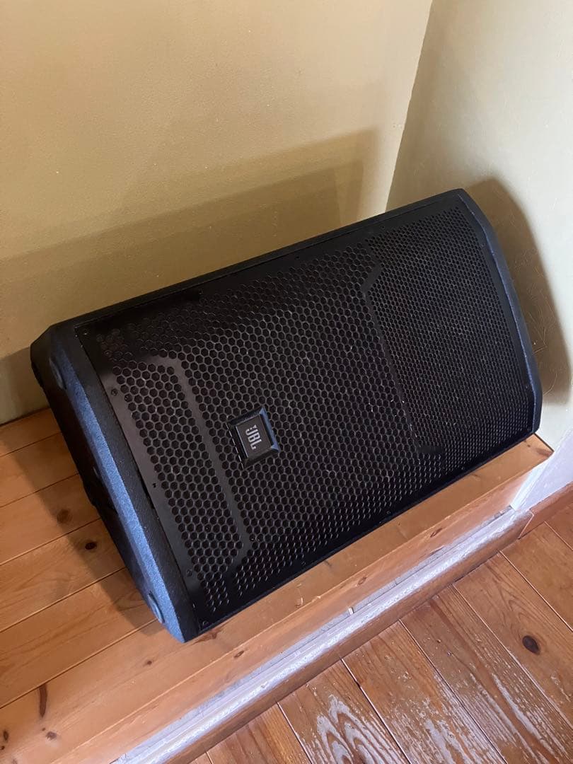 JBL PRX712 パワードスピーカー　ステージモニタースピーカー