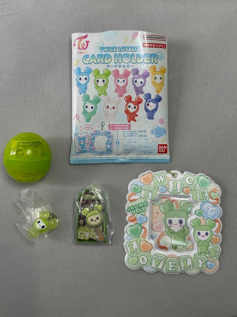 TWICE LOVELYS セットJEONGVELY - メルカリ