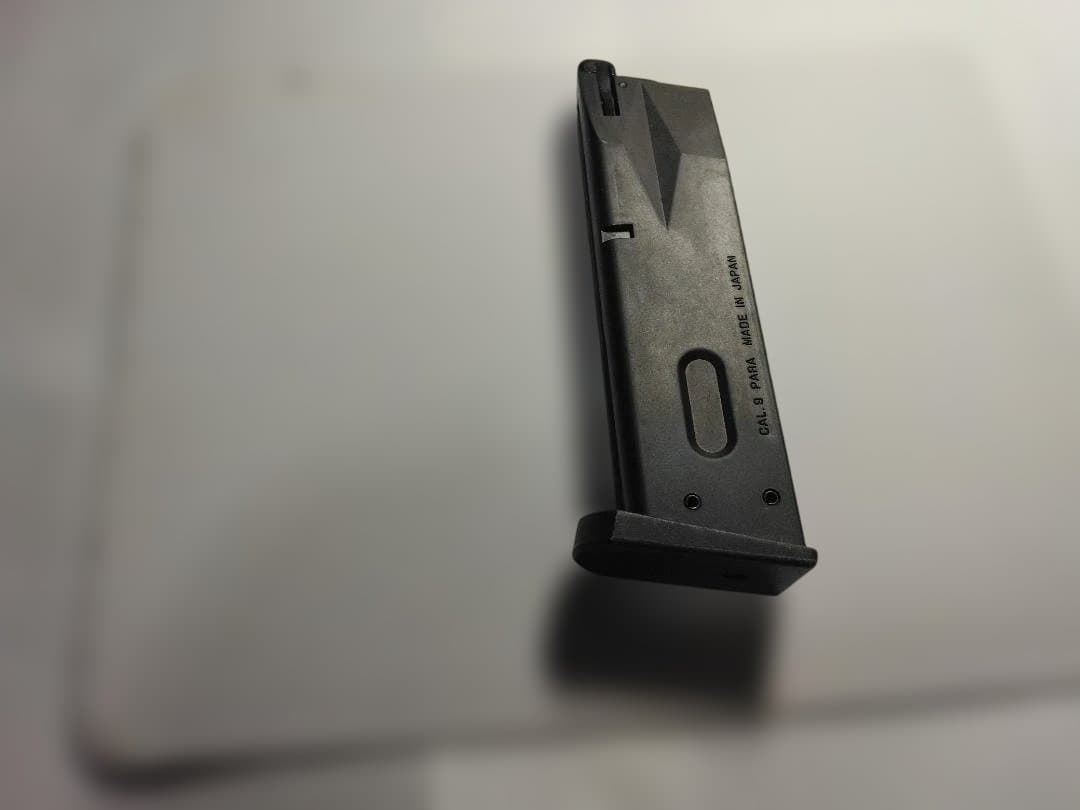 東京マルイガスガンM9A1コンセンペイターカスタム。